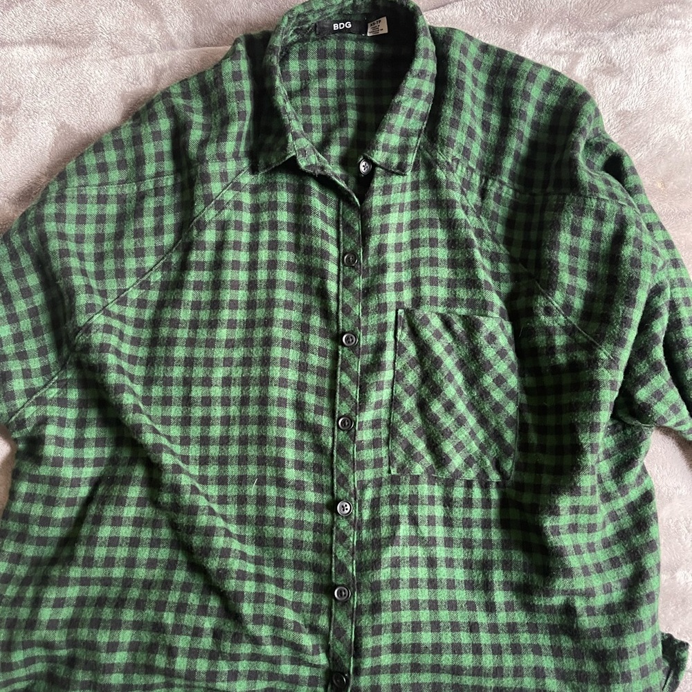 urban outfitters bdg cropped flannel